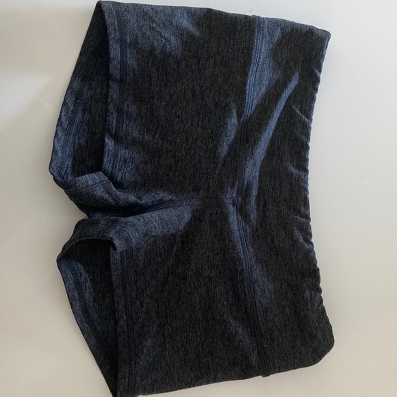 Fleo shorts size S - Picture 1 of 4